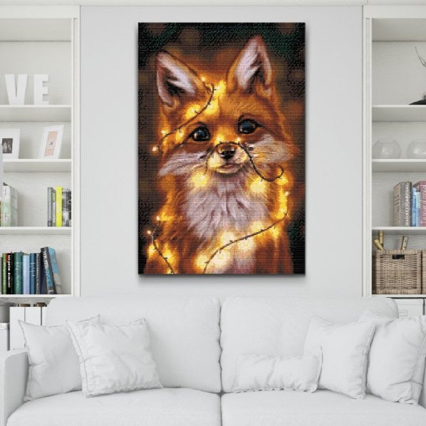 Räv med ljuskedja - diamantmålning. Perfekt som en gåva till en vän eller som ett sätt att förbättra dina konstnärliga färdigheter.