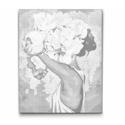 TYTTÖ TALONPANON RUUSUIDEN KANSSA